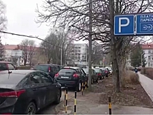 В Калининграде на Карла Маркса бесплатную парковку сделали платной
