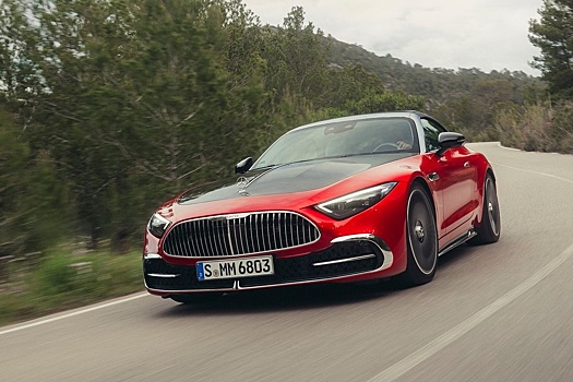 В России на продажу выставили Mercedes-Maybach SL 680 2025 года