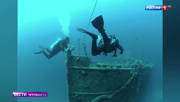 Картины с затонувшего у Крыма судна могут быть утрачены