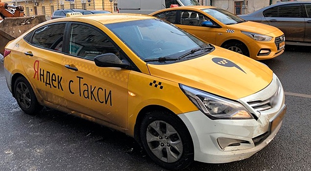 Таксисты в Саратове объявили забастовку «Яндексу» и «Ситимобилу»