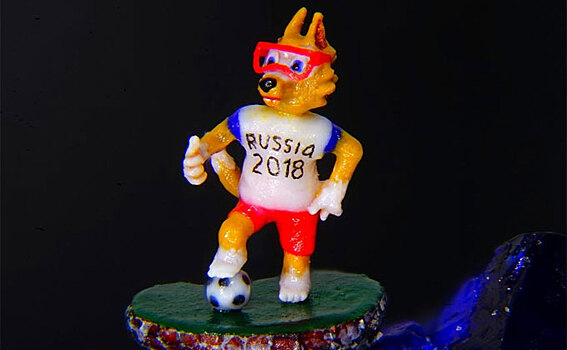 Новосибирский мастер изготовил полутораметрового волка Забиваку
