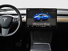 В Tesla появился агрессивный режим беспилотного вождения «Безумный Макс»