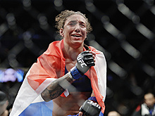 Видеозапись основного карда турнира UFC 208