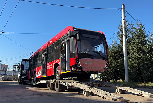 В Калугу прибыл первый троллейбус