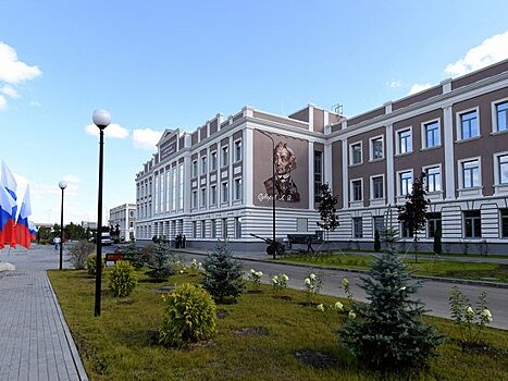 В Тверской области хотят открыть Суворовское училище для девушек