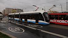 Трамваи нескольких маршрутов задерживаются на Варшавском шоссе