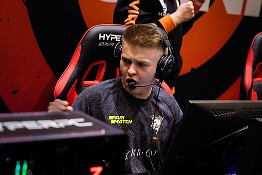 Игроки Virtus.pro вышли в плей-офф IEM Katowice, где сыграют против NAVI