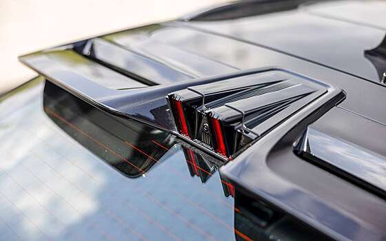 Схожие по технике, разные по имиджу — китайцы привезли в РФ две новинки