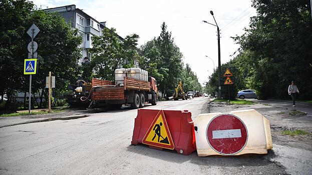 Водовод меняют на ул. Пролетарской в Вологде