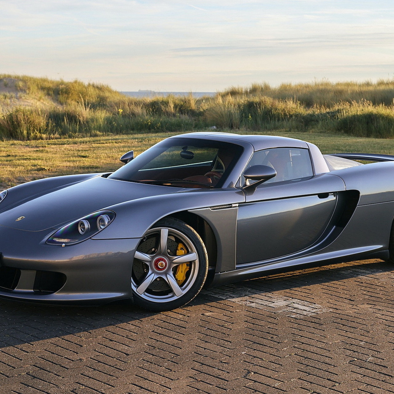 Porsche Carrera GT экс-чемпиона Формулы-1 продали на аукционе - Рамблер/авто