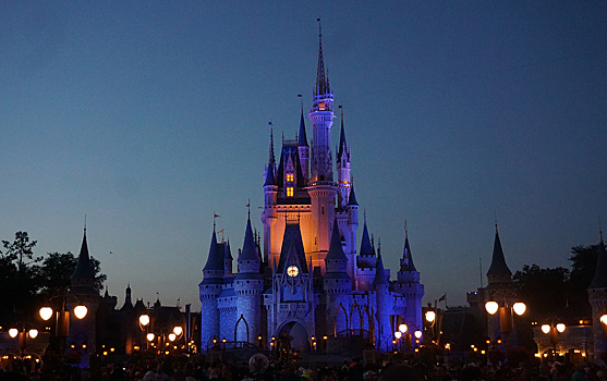 Бывший бухгалтер Disney обвинила компанию в завышении выручки