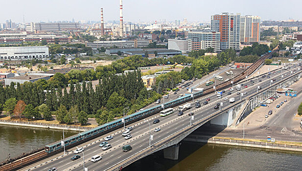 "Баркли" приобрела у завода "Ферейн" 14 га на юге Москвы