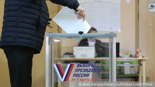 Политолог Минченко: Явка на выборах продемонстрировала высокий уровень мобилизации страны