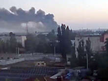 "Страна.ua": в подконтрольном Киеву городе Херсоне зафиксировали взрывы