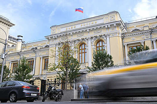 Объем кредитов в юанях крупного бизнеса превысил отметку в 4 млрд рублей