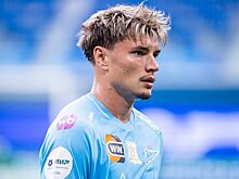 «Он спокойно бы нашел себе другой клуб». Почему Мостовой не попадает в стартовый состав «Зенита»