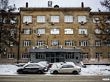 Новосибирцы столкнулись с запретом парковки у Центрального суда