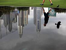 Застрявших в Дубае из-за рекордных ливней россиянин выселили из отеля