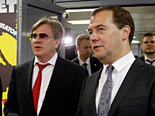 Медведев обсудил развитие системы налогового мониторинга на рабочем совещании в ФНС России