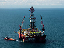 Нефть дешевеет на росте геополитических рисков