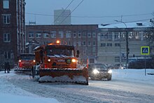 Мэр Курска проверил, как в городе чистят снег