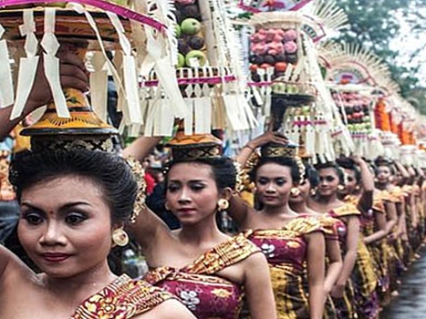 Индонезия: какие правила въезда действуют для туристов