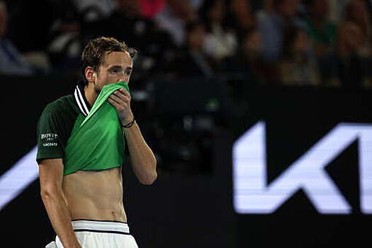 Медведев объяснил поражение от Синнера в полуфинале "Мастерса" в Майами