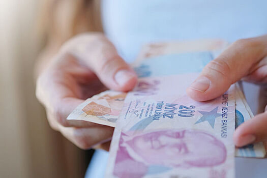 Российским туристам удалось адаптироваться к санкционным ограничениям в Турции