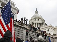 В США еще двое полицейских покончили с собой после штурма Капитолия