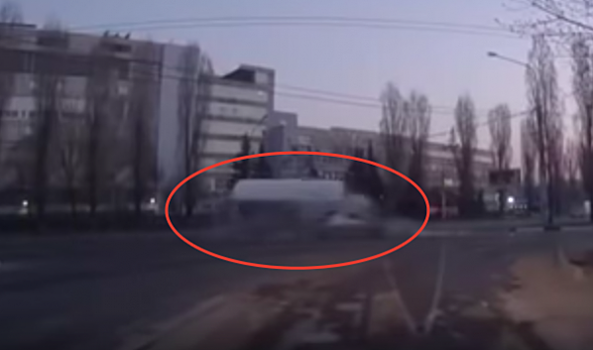 СМИ: В Воронеже жертвы аварии с 4 погибшими ехали из клуба