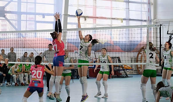 Волгоградские волейболистки дважды обыграли соперниц из Таганрога