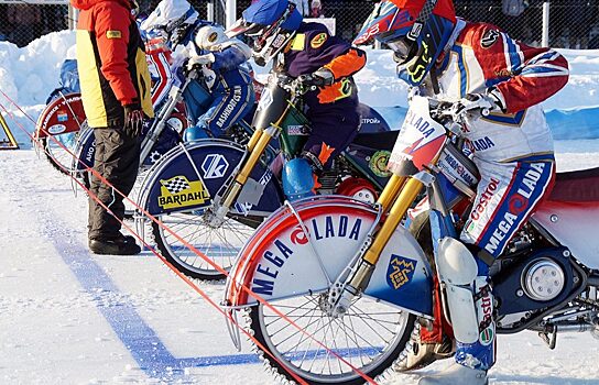В Шадринске сезон мотогонок на льду откроют сильнейшие гонщики планеты
