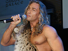 Продюсер Дворцов заявил, что Тарзан зарабатывает 1,2 млн рублей на корпоративах