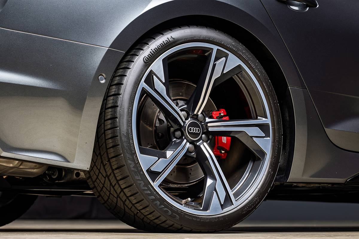 Многодетная москвичка купила машину и стала жертвой схемы Долиной