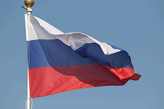 В Одессе женщина попыталась вывесить российский флаг