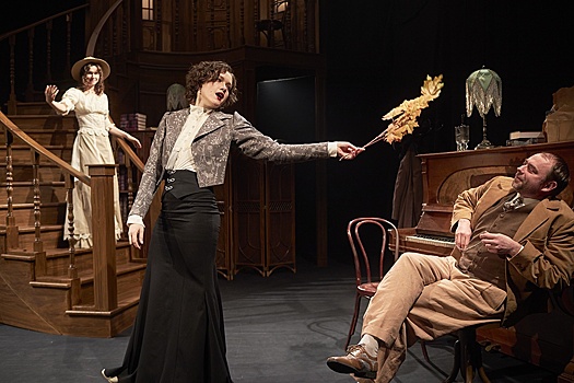 В Театре Маяковского представили интерпретацию "Дяди Вани" Чехова