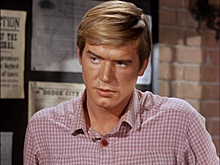 Умер актер из сериала «Зачарованные» Роджер Юинг