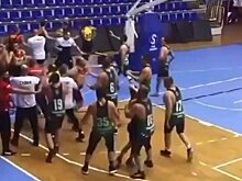 Массовая драка произошла на матче чемпионата России по регболу в Челябинске
