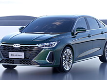 Camry по-китайски? Chery показала седан бизнес-класса