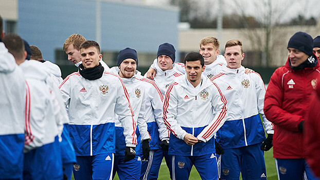Почему нынешняя молодёжная сборная России по футболу — сильнейшая в истории страны