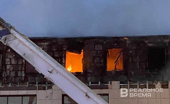 В МЧС назвали предварительную причину пожара в казанском мини-отеле "Астория"