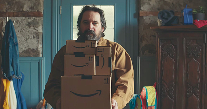 Amazon обвинили в «убийстве Рождества». Из-за рекламы ретейлера у детей появились неудобные вопросы