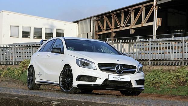 Тюнеры добавили сто сил хэтчбеку Mercedes-Benz A45 AMG