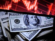 Курс доллара подрос: почему властям сейчас нужен крепкий рубль?