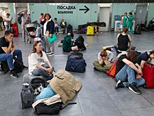 В «Пулково» задержали рейсы из-за налета беспилотников