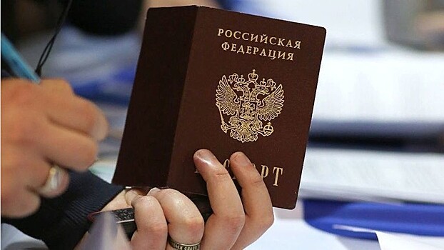 Житель Кирово-Чепецка украл два паспорта в надежде обменять их на металлоискатель