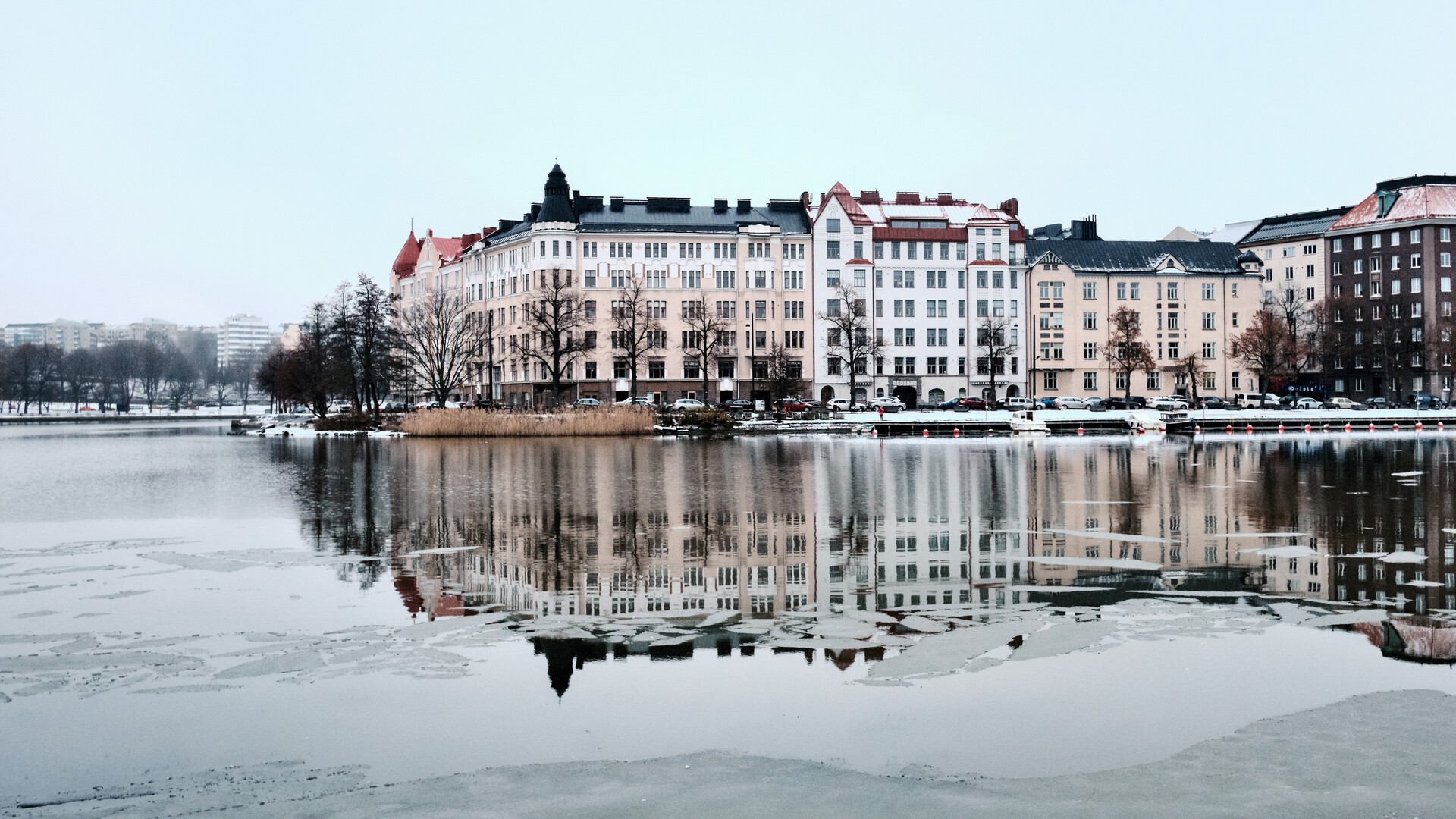 �&nbsp; ��������� ������� ��������� � ���������� ������ � �����