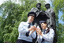 Транспортные полицейские Иркутской области отмечают День семьи, любви и верности