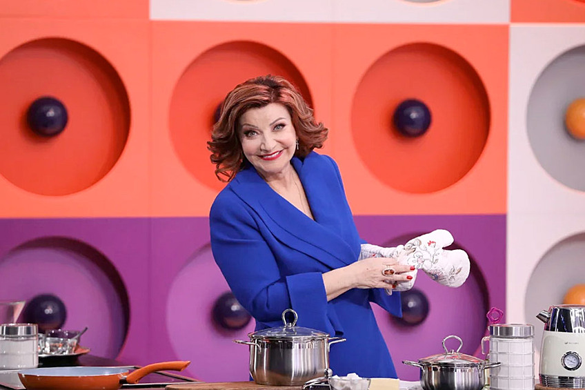 Заслуженная артистка выступает на сцене уже больше 40 лет.