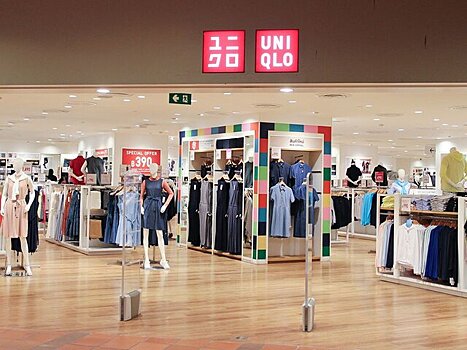 В Союзе торговых центров сообщили, что в РФ осталось около 10 магазинов Uniqlo